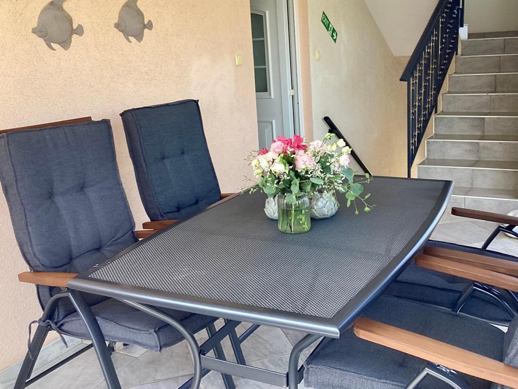 Apartmani Mate Rogoznica  Kamer foto